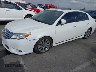 2011 Toyota Avalon with VIN 4T1BK3DB5BU403902, listed as a IAAI auction lot 41472945 with 175,685 mi miles and . Bid and sale history available at DreamBid. Image 17.