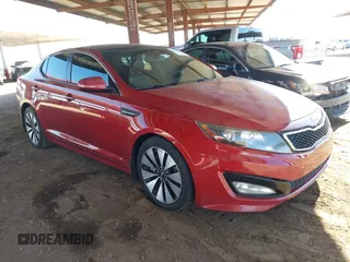 2011 Kia Optima SX z VIN KNAGR4A65B5125139, wystawiony jako IAAI lot #41831658 z przebiegiem 205 839 mil mil oraz . Historia ofert i sprzedaży dostępna na DreamBid. Obrazek 1.