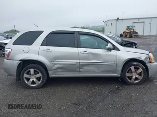 2008 Chevrolet Equinox Sport z VIN 2CNDL037586063241, wystawiony jako IAAI lot #42242133 z przebiegiem Nie podano mil oraz . Historia ofert i sprzedaży dostępna na DreamBid. Obrazek 12.