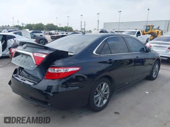 2017 Toyota Camry XLE z VIN 4T1BF1FK7HU365703, wystawiony jako IAAI lot #42300666 z przebiegiem 125 834 mil mil oraz . Historia ofert i sprzedaży dostępna na DreamBid. Obrazek 4.