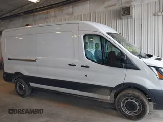 2018 Ford Transit with VIN 1FTBW2CM2JKA88380, listed as a IAAI auction lot 42143525 with 100,842 mi miles and . Bid and sale history available at DreamBid. Image 13.