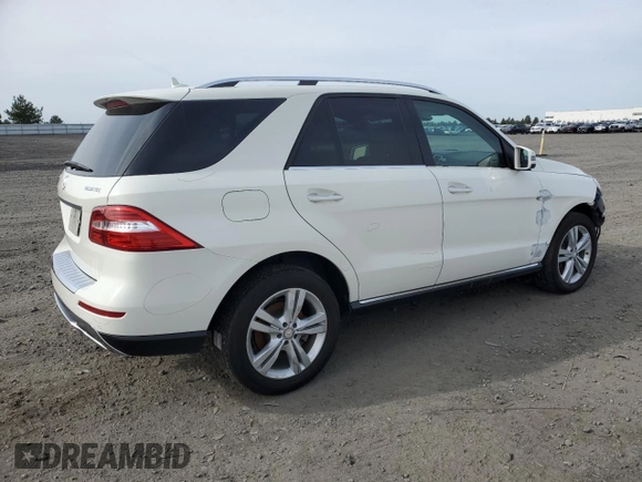 2013 Mercedes-Benz M 350 with VIN 4JGDA2EB2DA221051, listed as a Copart auction lot 52805955 with 136,797 mi miles and Salvage title. Bid and sale history available at DreamBid. Image 3.