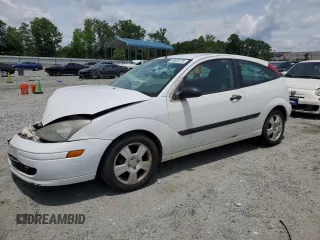 2003 Ford Focus ZX3 with VIN 3FAFP31383R117755, listed as a Copart auction lot 60668725 with 135,856 mi miles and Salvage title. Bid and sale history available at DreamBid. Image 1.