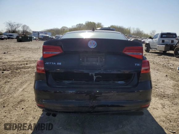 2015 Volkswagen Jetta SE с VIN 3VWD17AJ5FM404204, выставлен на аукционе Copart как лот 52289155 с пробегом 79 427 миль миль и Списание • Salvage title. История ставок и продаж доступна на DreamBid. Изображение 6.