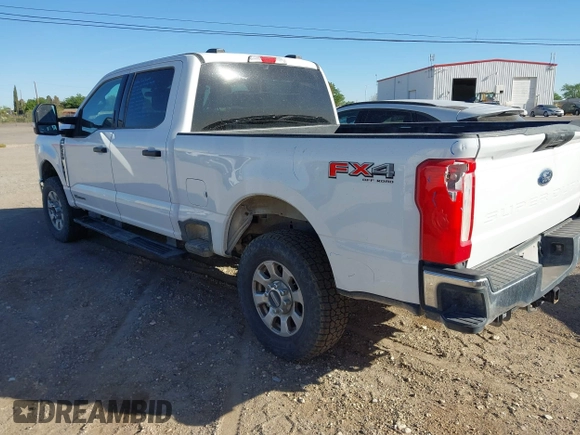 2024 Ford Super Duty F-250 SRW XL with VIN 1FT7W2BTXRED58464, listed as a IAAI auction lot 42070216 with 80,921 mi miles. Bid and sale history available at carsss.com. Image 3.