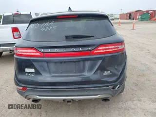 2015 Lincoln MKC with VIN 5LMCJ1A94FUJ13716, listed as a IAAI auction lot 41911220 with 194,825 mi miles. Bid and sale history available at carsss.com. Image 16.