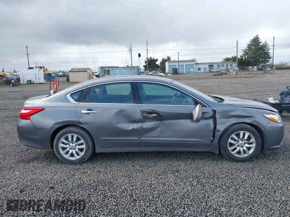 2017 Nissan Altima SR z VIN 1N4AL3AP0HN313305, wystawiony jako IAAI lot #41807901 z przebiegiem 109 558 mil mil oraz . Historia ofert i sprzedaży dostępna na DreamBid. Obrazek 13.