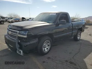 2005 Chevrolet Silverado 1500 Work Truck with VIN 1GCEC14X45Z290157, listed as a Copart auction lot 49680725 with 154,298 mi miles and Salvage Title. Bid and sale history available at carsss.com. Image 1.
