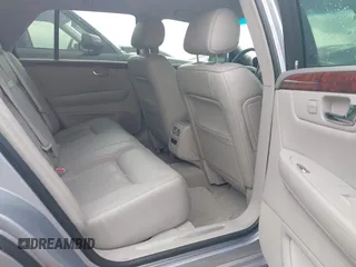 2006 Cadillac DTS w/1SC with VIN 1G6KD57Y06U193325, listed as a IAAI auction lot 42132788 with 107,472 mi miles. Bid and sale history available at carsss.com. Image 8.
