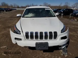 2016 Jeep Cherokee Latitude with VIN 1C4PJLCB9GW275402, listed as a Copart auction lot 49415715 with 0 mi miles and Salvage Title. Bid and sale history available at carsss.com. Image 5.