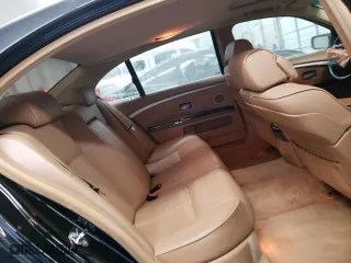 2006 BMW 7 Series 750Li with VIN WBAHN83586DT60156, listed as a Copart auction lot 87630335 with 108,401 mi miles and Salvage Title. Bid and sale history available at carsss.com. Image 10.