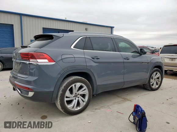 2020 Volkswagen Atlas SEL with VIN 1V2ME2CA2LC214945, listed as a Copart auction lot 50502795 with 79,757 mi miles and Clean title. Bid and sale history available at DreamBid. Image 3.