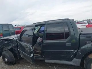 2004 Ford Explorer Sport Trac XLS с VIN 1FMZU67K84UB98360, выставлен на аукционе IAAI как лот 41558930 с пробегом Не указан миль и . История ставок и продаж доступна на DreamBid. Изображение 14.