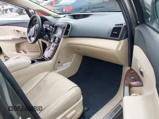 2013 Toyota Venza LE with VIN 4T3BK3BB9DU095176, listed as a IAAI auction lot 41998982 with 177,579 mi miles. Bid and sale history available at carsss.com. Image 5.