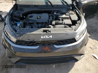 2024 Kia Forte LXS with VIN 3KPF24AD7RE824725, listed as a Copart auction lot 48891835 with 8,464 mi miles and Salvage Title. Bid and sale history available at carsss.com. Image 11.