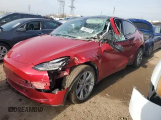 2021 Tesla Model Y Long Range z VIN 5YJYGDEE9MF075698, wystawiony jako Copart lot #49647275 z przebiegiem 43 258 mil mil oraz Szkoda całkowita • Salvage title. Historia ofert i sprzedaży dostępna na DreamBid. Obrazek 1.