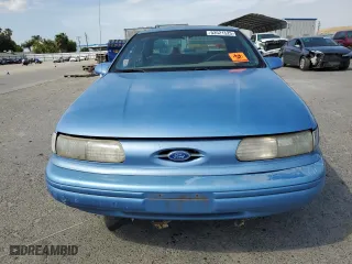 1995 Ford Taurus GL with VIN 1FALP52U6SG266810, listed as a Copart auction lot 53521525 with 63,135 mi miles and Clean Title. Bid and sale history available at carsss.com. Image 5.
