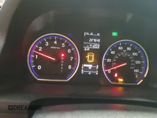 2008 Honda CR-V EX z VIN 3CZRE48558G703305, wystawiony jako Copart lot #59356545 z przebiegiem 227 649 mil mil oraz Szkoda całkowita • Salvage title. Historia ofert i sprzedaży dostępna na DreamBid. Obrazek 9.