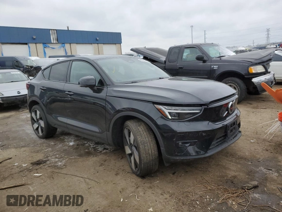 2023 Volvo C40 Ultimate with VIN YV4ED3GM5P2066575, listed as a Copart auction lot 44980045 with 18,436 mi miles and Salvage Title. Bid and sale history available at DreamBid. Image 4.