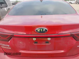 2019 Kia Forte S with VIN 3KPF34AD8KE042257, listed as a IAAI auction lot 42071529 with 81,612 mi miles. Bid and sale history available at carsss.com. Image 16.