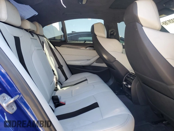 2019 BMW M5 Competition z VIN WBSJF0C55KB284512, wystawiony jako Copart lot #49328765 z przebiegiem Nie podano mil oraz Szkoda całkowita • Salvage title. Historia ofert i sprzedaży dostępna na DreamBid. Obrazek 10.