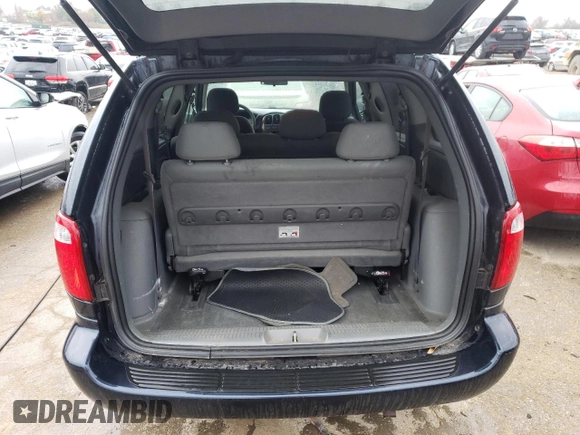 2007 Chrysler Town & Country SWB with VIN 1A4GJ45R57B263524, listed as a Copart auction lot 46038364 with 157,325 mi miles and Salvage Title. Bid and sale history available at carsss.com. Image 6.