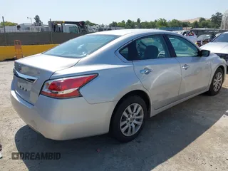 2015 Nissan Altima SV z VIN 1N4AL3AP0FC183986, wystawiony jako IAAI lot #42430696 z przebiegiem 150 694 mil mil oraz . Historia ofert i sprzedaży dostępna na DreamBid. Obrazek 4.