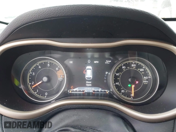 2018 Jeep Cherokee Limited with VIN 1C4PJLDB0JD565920, listed as a IAAI auction lot 41747170 with 121,604 mi miles and . Bid and sale history available at DreamBid. Image 7.