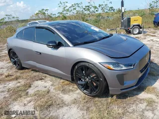 2024 Jaguar I-PACE R-Dynamic HSE with VIN SADHM2S12R1634818, listed as a IAAI auction lot 40531501 with 1 mi miles. Bid and sale history available at carsss.com. Image 1.