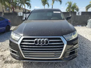 2017 Audi Q7 Premium Plus with VIN WA1LAAF73HD023601, listed as a Copart auction lot 55184215 with 73,379 mi miles and Clean Title. Bid and sale history available at DreamBid. Image 5.