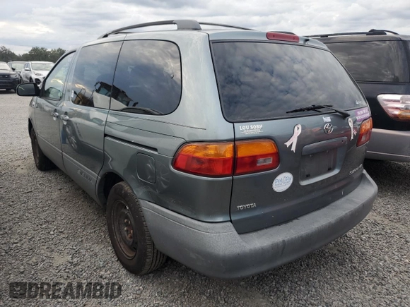 2000 Toyota Sienna LE with VIN 4T3ZF13C6YU258905, listed as a Copart auction lot 74745744 with 0 mi miles and Salvage Title. Bid and sale history available at carsss.com. Image 2.