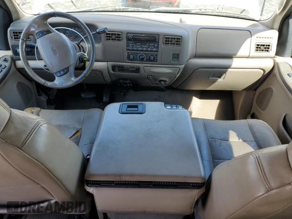 2001 Ford Super Duty F-250 XL with VIN 1FTNW20S81EA81948, listed as a Copart auction lot 49008325 with 211,966 mi miles and Salvage Title. Bid and sale history available at carsss.com. Image 8.