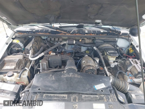 1997 GMC Sonoma z VIN 1GTCS1443VK511286, wystawiony jako IAAI lot #42236026 z przebiegiem 154 768 mil mil oraz . Historia ofert i sprzedaży dostępna na DreamBid. Obrazek 10.