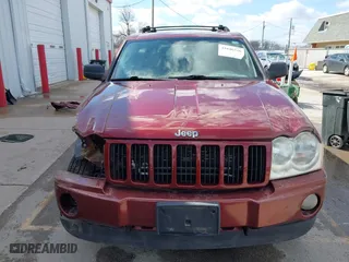 2007 Jeep Grand Cherokee Laredo with VIN 1J8HR48P37C624636, listed as a IAAI auction lot 41846326 with 222,116 mi miles. Bid and sale history available at carsss.com. Image 13.