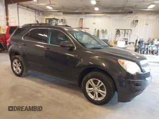 2015 Chevrolet Equinox LT with VIN 2GNALBEK4F6318602, listed as a IAAI auction lot 41823055 with 104,186 mi miles. Bid and sale history available at carsss.com. Image 1.