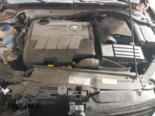 2014 Volkswagen Jetta TDI w/Premium с VIN 3VW3L7AJ6EM237033, выставлен на аукционе IAAI как лот 41482020 с пробегом 134 990 миль миль и . История ставок и продаж доступна на DreamBid. Изображение 10.