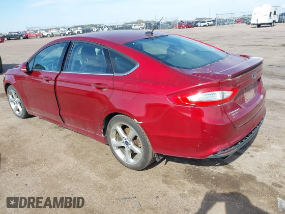 2014 Ford Fusion SE with VIN 3FA6P0H72ER136246, listed as a IAAI auction lot 42152305 with 395,682 mi miles. Bid and sale history available at carsss.com. Image 3.