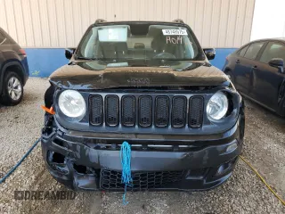 2018 Jeep Renegade Latitude z VIN ZACCJABB6JPH01426, wystawiony jako Copart lot #48740575 z przebiegiem 158 198 mil mil oraz Szkoda całkowita • Salvage title. Historia ofert i sprzedaży dostępna na DreamBid. Obrazek 5.