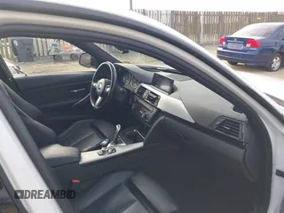 2013 BMW 3 Series 335i xDrive with VIN WBA3B9G59DNR90147, listed as a IAAI auction lot 41449582 with 109,526 mi miles and . Bid and sale history available at DreamBid. Image 5.