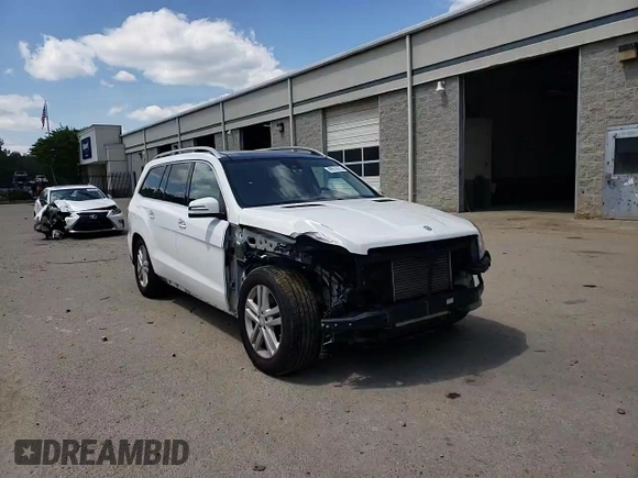 2015 Mercedes-Benz GL-Class GL 350 BlueTEC with VIN 4JGDF2EE7FA454521, listed as a Copart auction lot 49517673 with 109,620 mi miles. Bid and sale history available at carsss.com. Image 12.