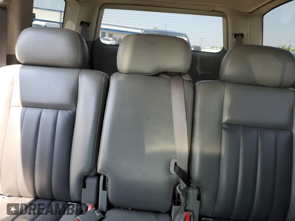 2004 Dodge Durango Limited z VIN 1D8HD58D74F238363, wystawiony jako Copart lot #59510235 z przebiegiem 235 587 mil mil oraz Nie do naprawy • Non repairable. Historia ofert i sprzedaży dostępna na DreamBid. Obrazek 10.
