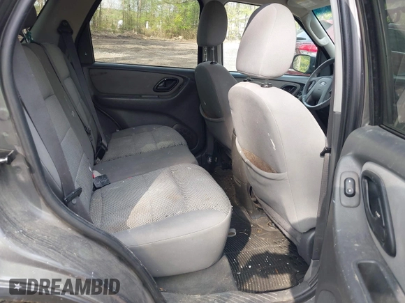 2005 Ford Escape XLT с VIN 1FMYU931X5KA18030, выставлен на аукционе IAAI как лот 42016576 с пробегом 195 788 миль миль и . История ставок и продаж доступна на DreamBid. Изображение 8.
