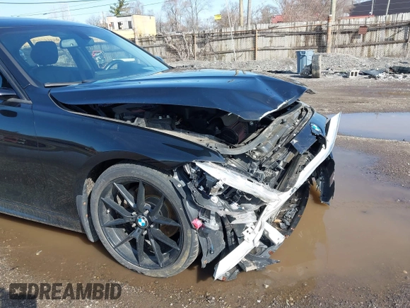 2015 BMW 3 Series 328i xDrive with VIN WBA3B3C51FF548592, listed as a IAAI auction lot 41941167 with 87,124 mi miles. Bid and sale history available at carsss.com. Image 6.