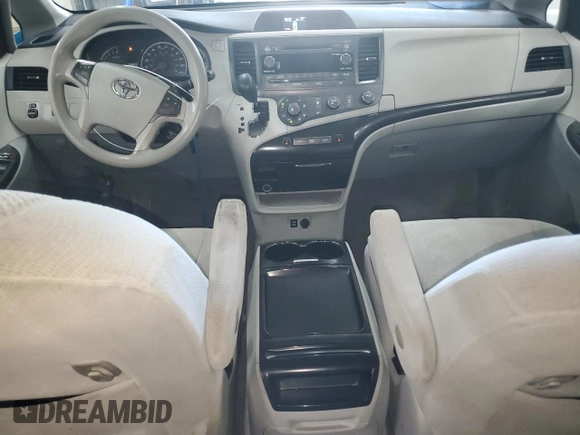 2011 Toyota Sienna LE AAS with VIN 5TDKK3DC0BS054584, listed as a Copart auction lot 55879075 with 217,989 mi miles and Salvage Title. Bid and sale history available at DreamBid. Image 8.
