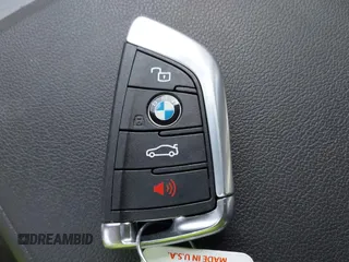 2019 BMW 3 Series 330i with VIN WBA5R1C5XKFH00567, listed as a IAAI auction lot 42076068 with 160,576 mi miles and . Bid and sale history available at DreamBid. Image 11.