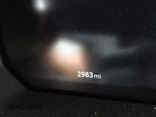 2024 Toyota Land Cruiser z VIN JTEABFAJ3RK018014, wystawiony jako IAAI lot #42404632 z przebiegiem 2 983 mil mil oraz . Historia ofert i sprzedaży dostępna na DreamBid. Obrazek 15.