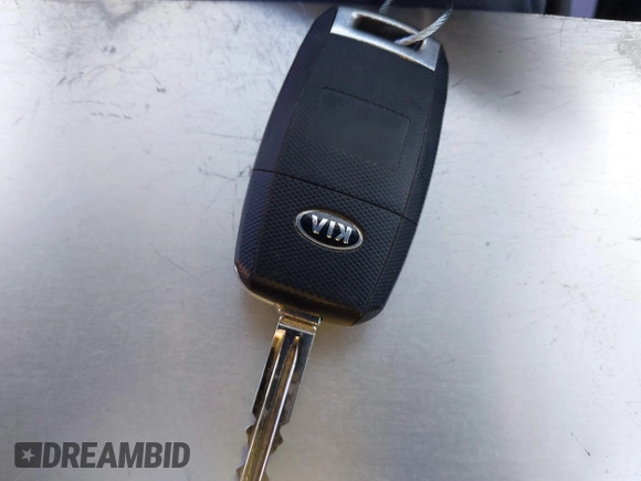 2016 Kia Forte LX with VIN KNAFX4A66G5471080, listed as a IAAI auction lot 41812751 with 57,686 mi miles. Bid and sale history available at carsss.com. Image 11.