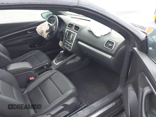 2015 Volkswagen Eos Komfort with VIN WVWBW8AH5FV004034, listed as a IAAI auction lot 41981978 with 106,450 mi miles and . Bid and sale history available at DreamBid. Image 5.