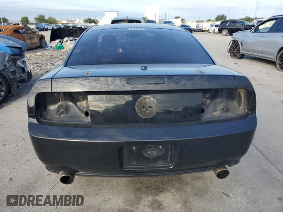 2008 Ford Mustang GT Deluxe with VIN 1ZVHT82H385152393, listed as a Copart auction lot 58991235 with 134,298 mi miles and Salvage title. Bid and sale history available at DreamBid. Image 6.