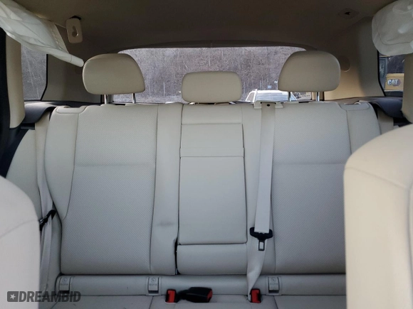 2014 Mercedes-Benz GLK-Class GLK 250 BlueTEC with VIN WDCGG0EB0EG264655, listed as a Copart auction lot 42691085 with 0 mi miles and Salvage Title. Bid and sale history available at carsss.com. Image 10.